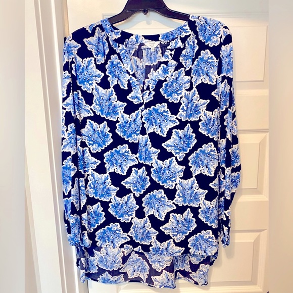 crown & ivy Tops - NWOT Crown & Ivy Top 2X